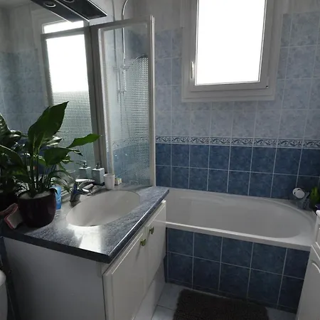 Casa de férias Maison Jardin Proche Paris