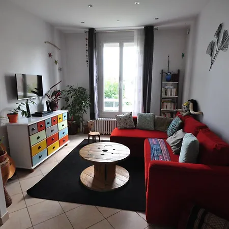 Casa de férias Maison Jardin Proche Paris